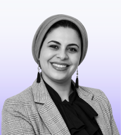 منى شكروف